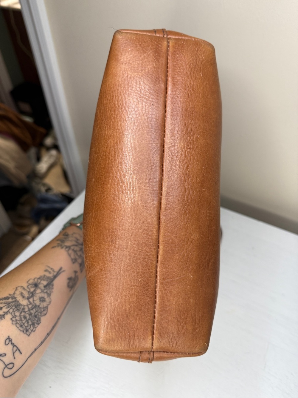 MADEWELL Mini Transport Crossbody Leather Minimal Tote - Picture 10 of 14
